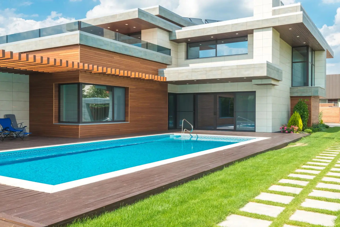 Swimming pool builders serving North Sydney, NSW